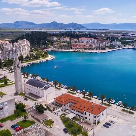 Porto * Ploce (Dubrovnik-Neretva)